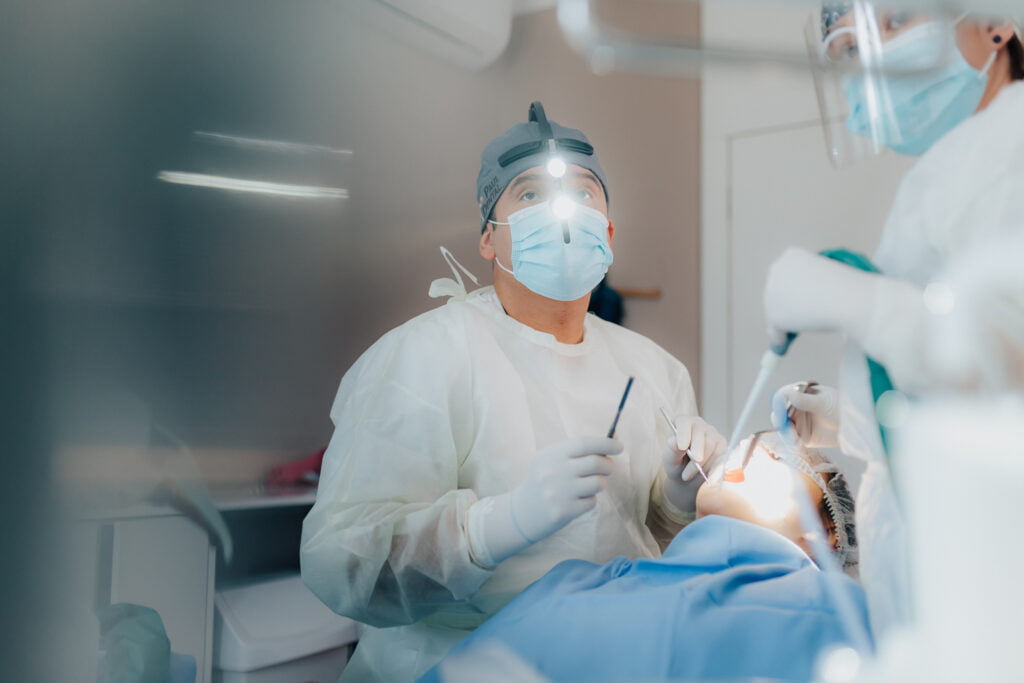 PaulDental - chirurgia stomatologiczna